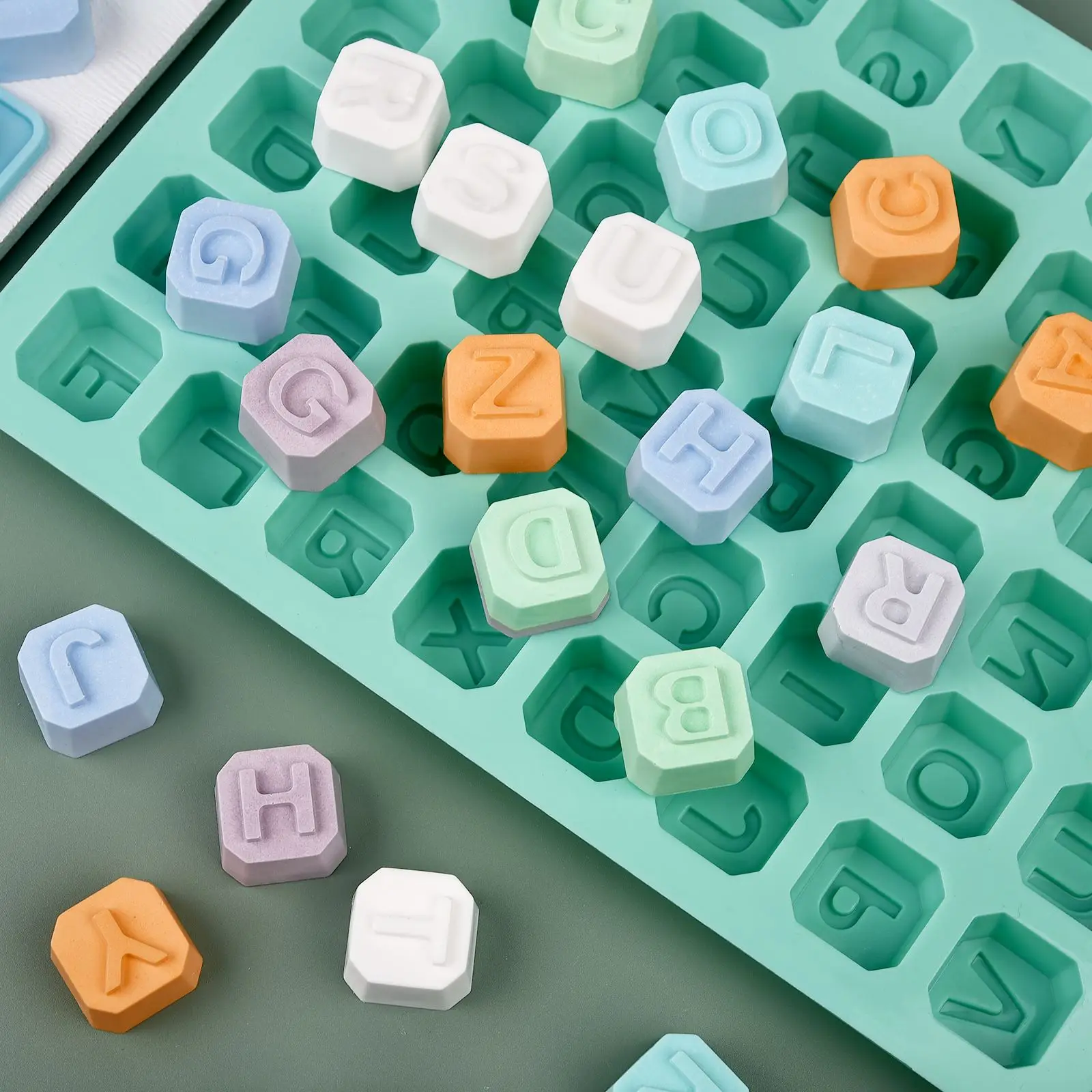 48-letters Enghish alfabet let - Soap Making Bar recensie en prijs